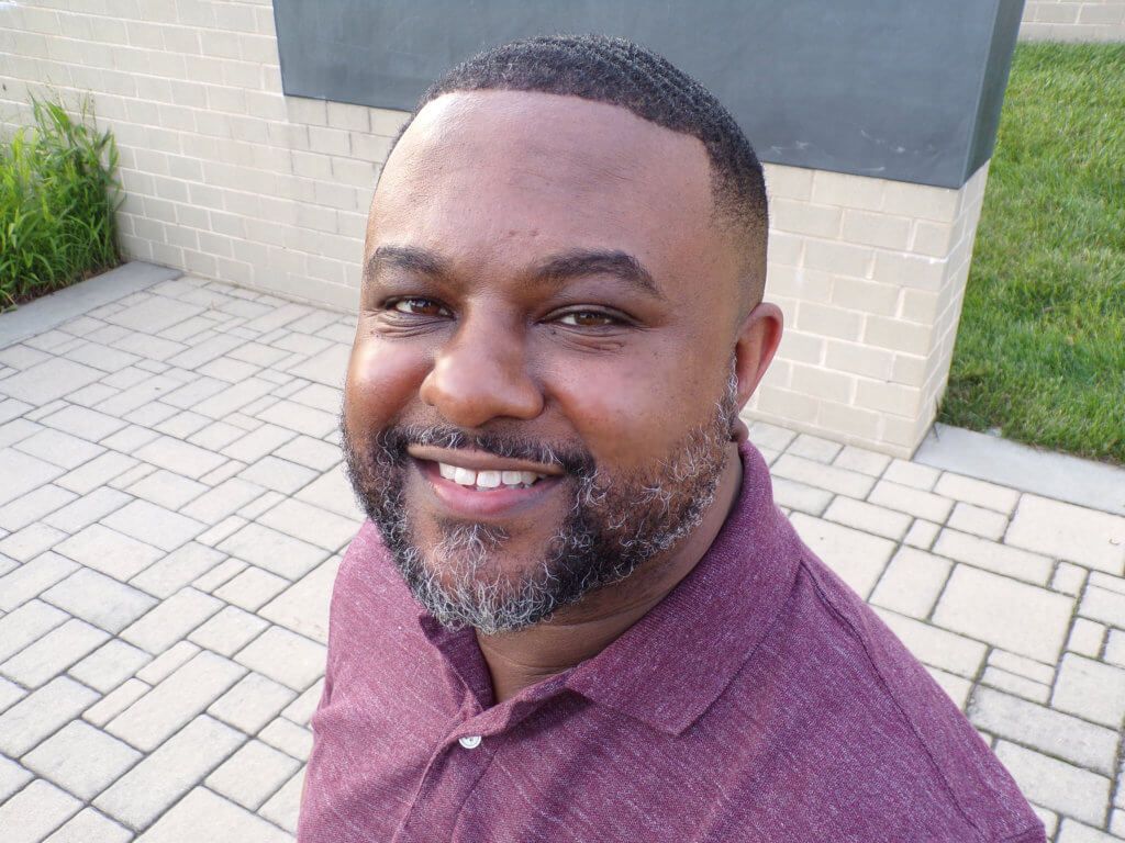 Lamar Giles photo