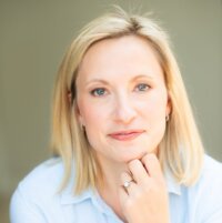 Elizabeth Becker