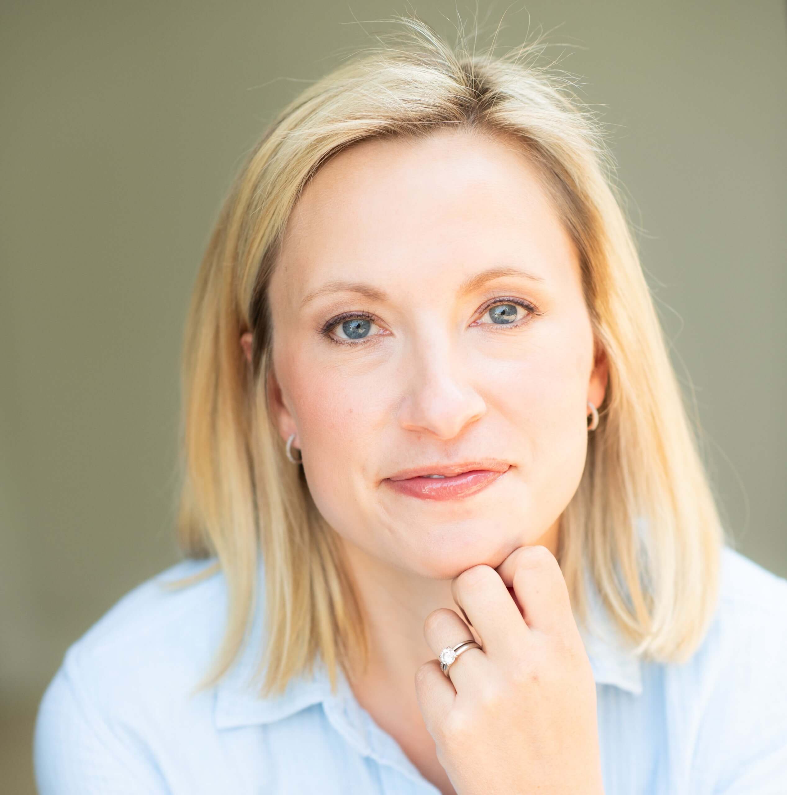 Elizabeth Becker